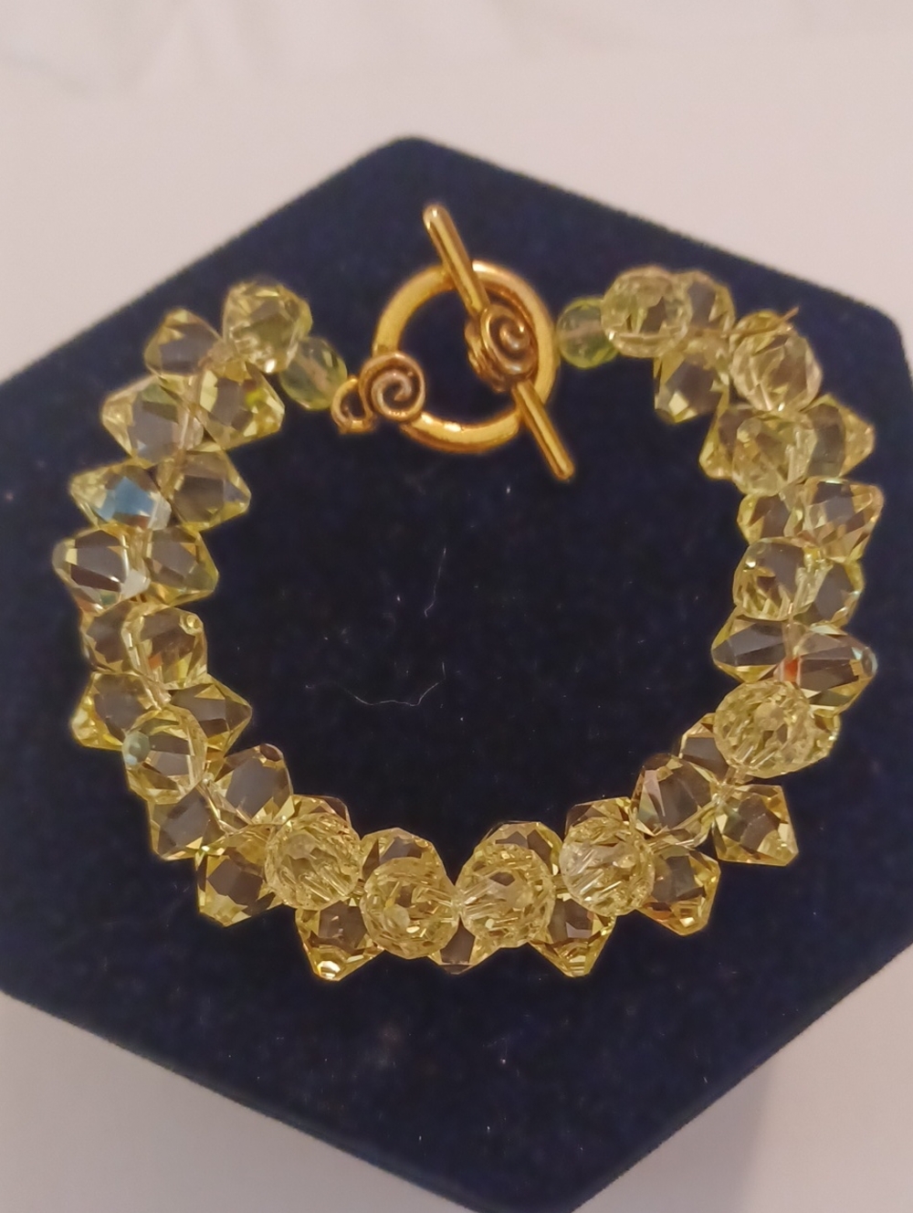 Faceted Yellow Bead Crystal Bracelet with Gold Toggle